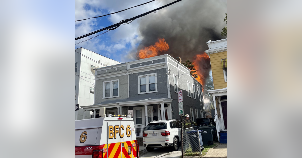 4 displaced after blaze breaks out at Southeast DC building | FOX 5 DC