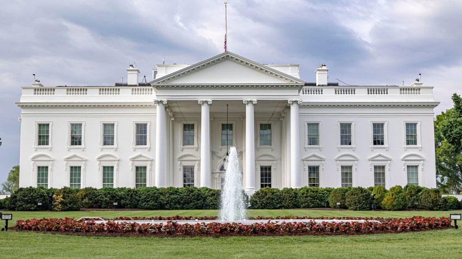 White-House.jpg