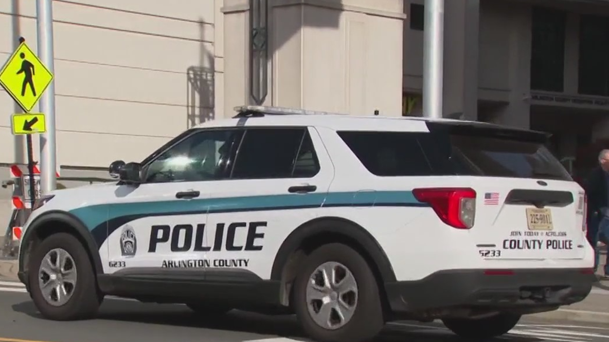 Quadruple shooting erupts at house party in Arlington; suspect still sought