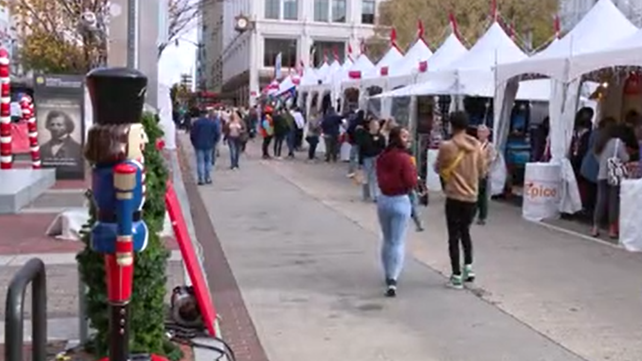 DC opens holiday market amid violence and drug concerns - Vimarsana News
