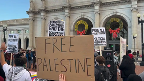 Demand for ceasefire in Gaza echoes through DC at Union Station rally