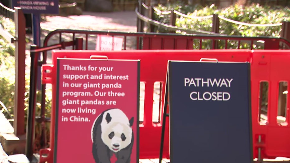 National Zoo's Giant Pandas Depart for China via FedEx