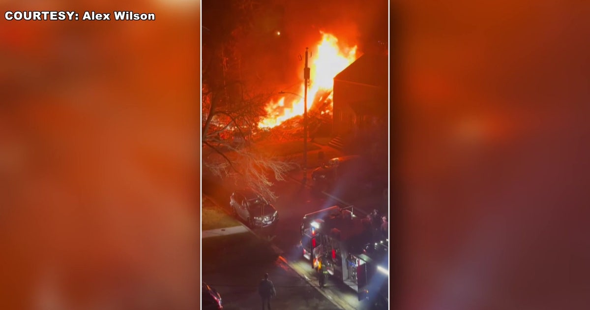 Arlington home explosion captured on video by neighbors: ‘The place ...