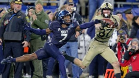 Army secures victory with goal-line stand in closing moments, defeats Navy 17-11