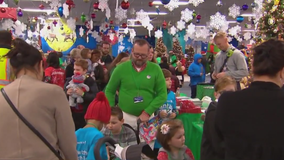 United Airlines Fantasy Flight takes children on special holiday trip to the North Pole