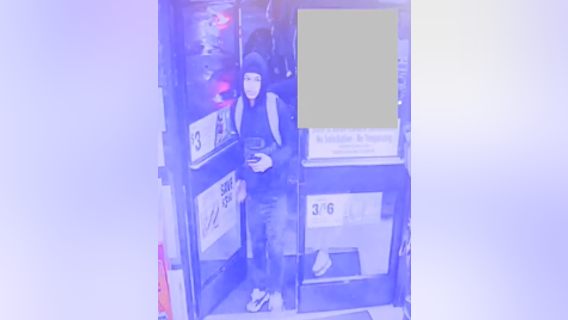 18-year-old robs victim at gunpoint during failed electronic merchandise sale in Wheaton