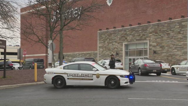 JC Penney at Westfield Wheaton Mall evacuated after armed man barricades himself in fitting room