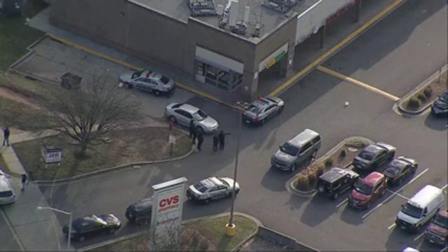 Man fatally shot at King Shopping Center in Hyattsville, gunman at large