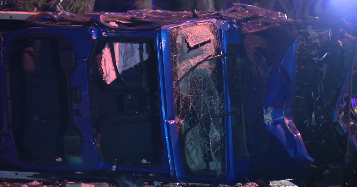 2 rescued after vehicle crash in DC | FOX 5 DC
