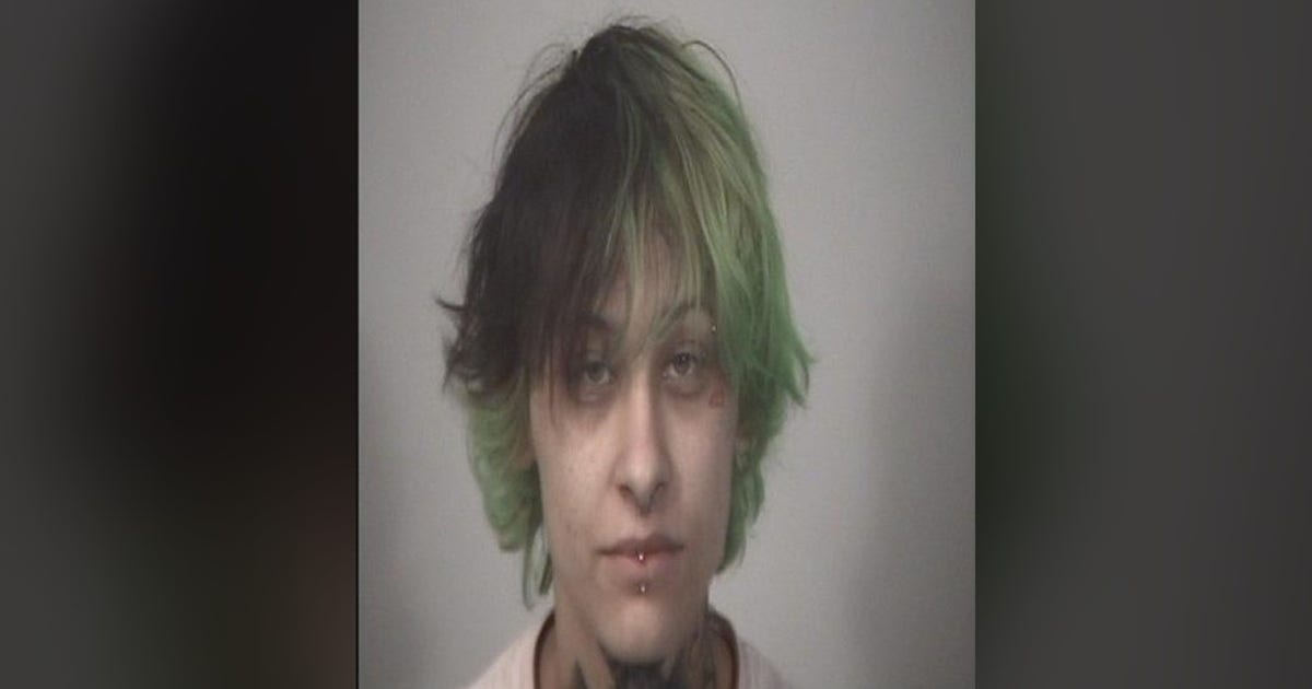 Woman arrested after cocaine found in car next to kids | FOX 5 DC