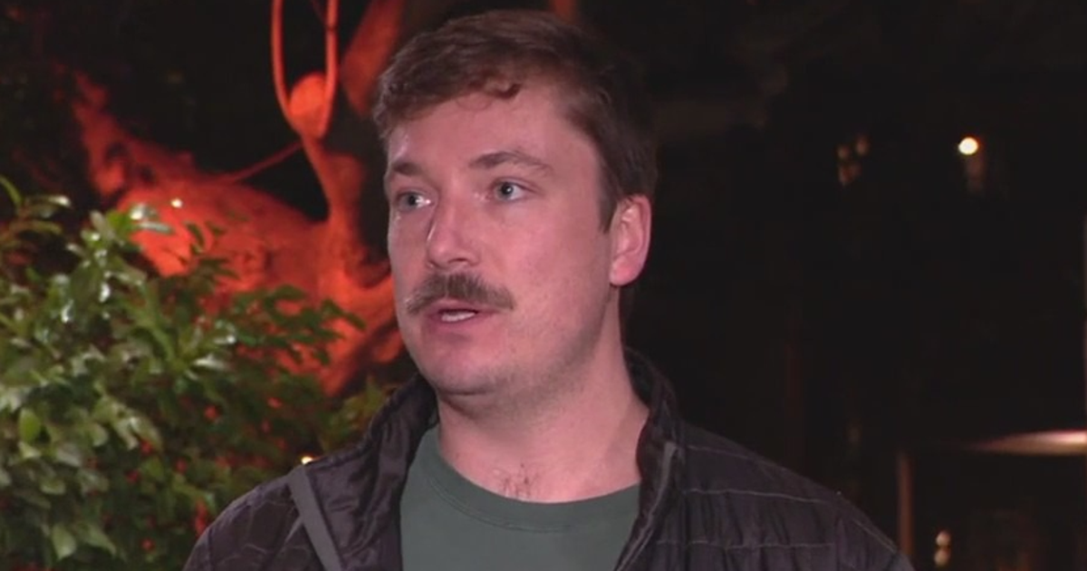 Good Samaritan rescues elderly man from armed teens in DC | FOX 5 DC