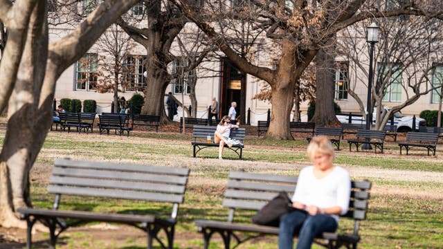 DC breaks January heat record