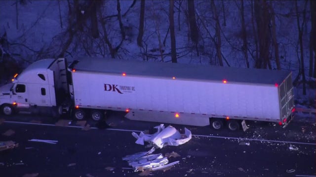 Debris scattered across I-95 after tractor-trailer involved crash in Jessup