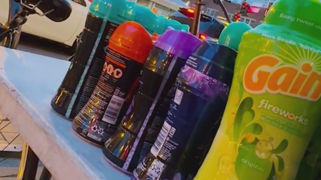 Are street vendors selling stolen goods in DC?