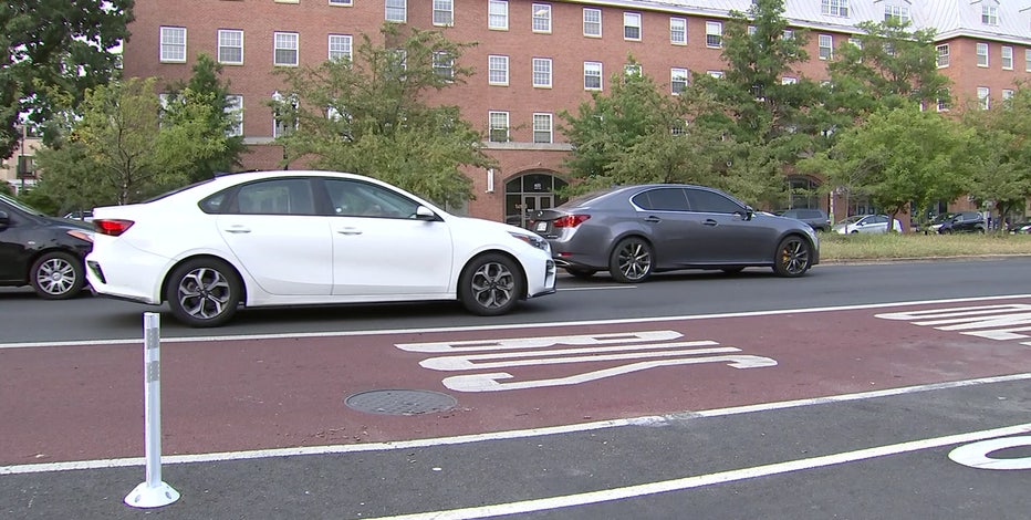 DC begins issuing fines for driving, parking in bus lanes