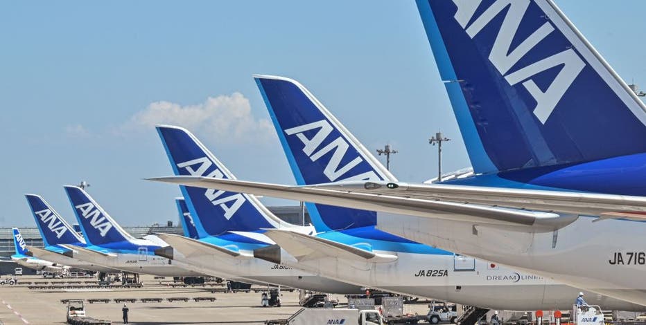 Cockpit window crack forces ANA Boeing flight in Japan to