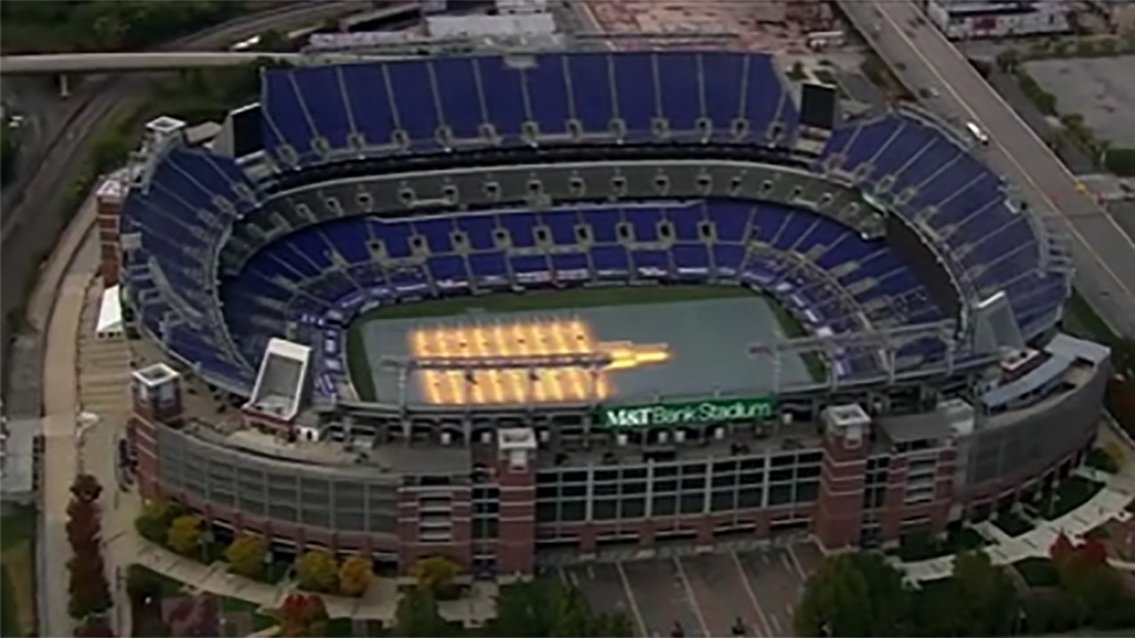 Man charged with flying drone over Baltimore’s M&T Bank Stadium during ...