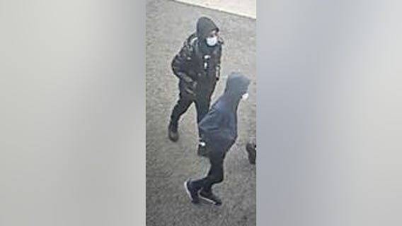 Teen assaulted, shots fired during an attempted armed robbery in Southeast: police