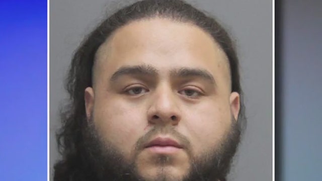 Man arrested, charged with raping Virginia girl he met online: police