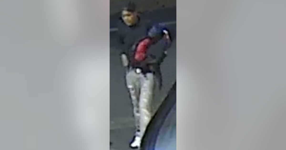 Police searching for suspect in Southeast DC stabbing | FOX 5 DC