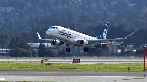 Alaska Airlines flight incident: Student pilot tries to enter cockpit, says he ‘was testing them’: report