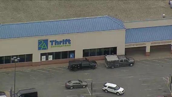 Grenade found in Fairfax County shopping center