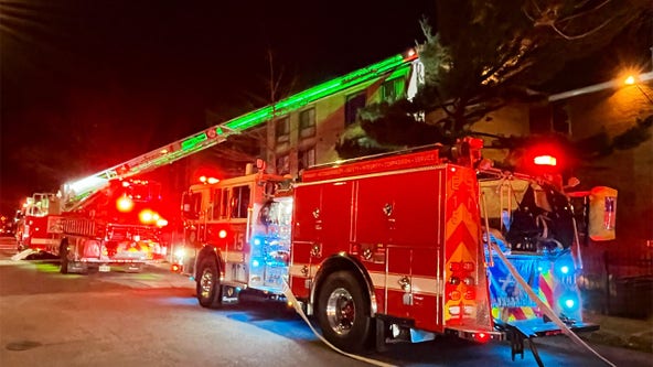 Firefighter injured, residents displaced after blaze at southeast DC apartment building