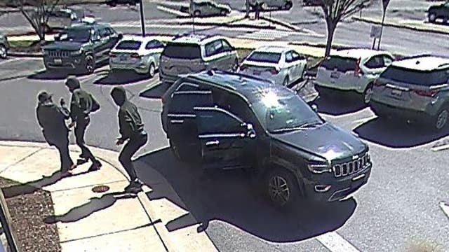 80-year-old woman robbed in Bank of America parking lot at gunpoint