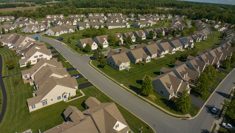 Houses-in-a-neighborhood.jpg