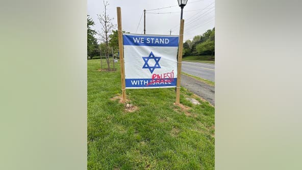 Synagogue's 'We Stand With Israel' sign vandalized overnight in Rockville