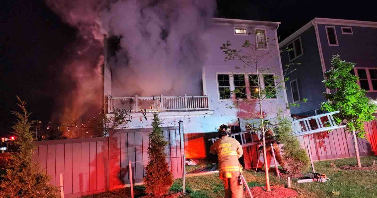 Fire badly damages Fairfax County home | FOX 5 DC