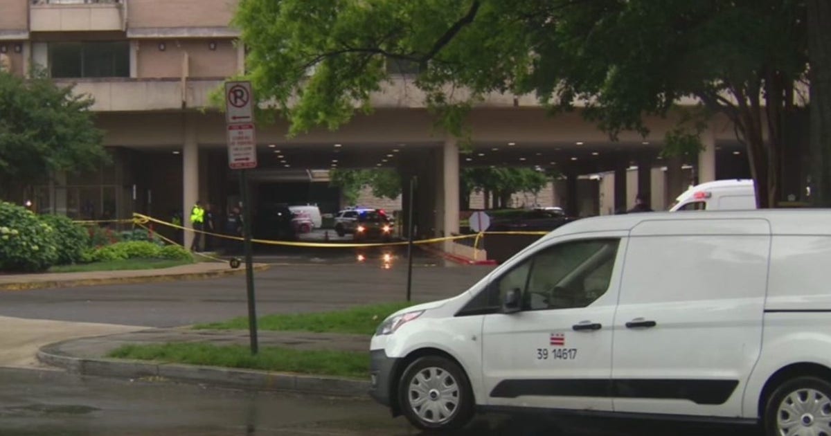 4 DC police officers on leave after mental health call leads to shots ...