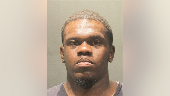 Arlington police officer hospitalized after being assaulted by suspect