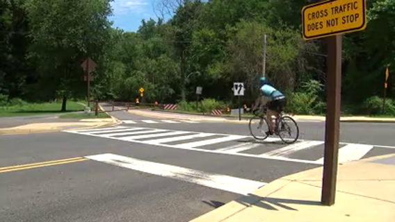 New proposal extends Beach Drive's open parkway hours, shortens route