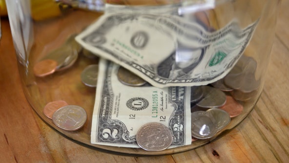 Finance expert sounds alarm over 'spaving' trend: An old 'trap' with a new name hitting your wallet