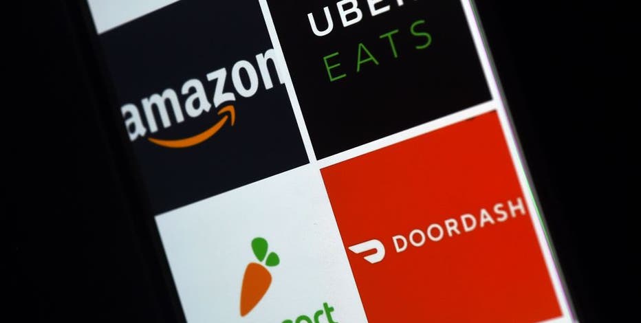 Instacart, Uber Eats team up to offer restaurant delivery