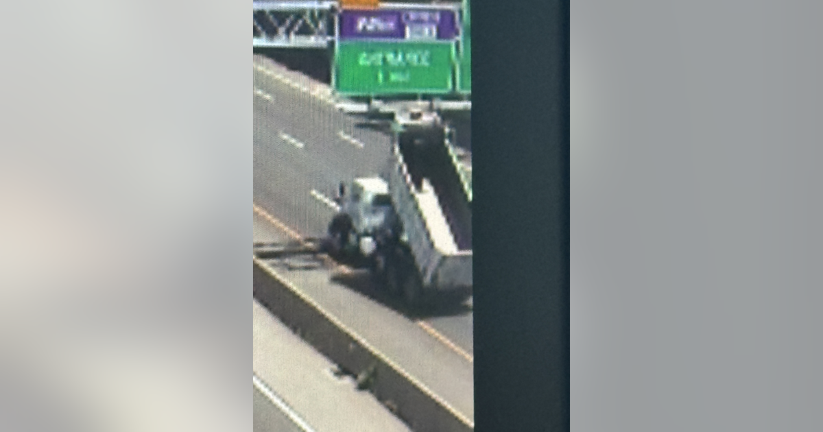 Dump truck driver hits I-95 sign, leaves debris in Fairfax County | FOX ...