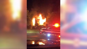 2 hurt, including firefighter, after Fairfax County house fire