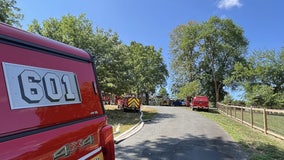 2 firefighters hurt battling Loudoun County blaze