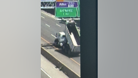 Dump truck driver hits I-95 sign, leaves debris in Fairfax County