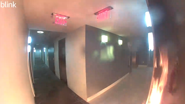 VIDEO: Suspect sets his neighbor's apartment door on fire in DC