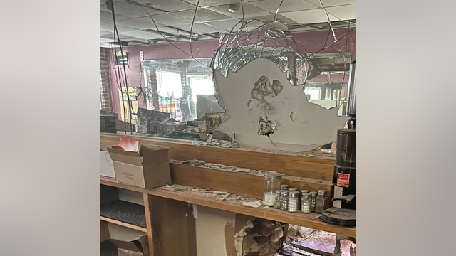 Thief tunnels into DC liquor and jewelry store, making off with more than $100K in merchandise