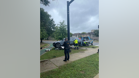 Single vehicle crash after police pursuit knocks out traffic lights in Alexandria