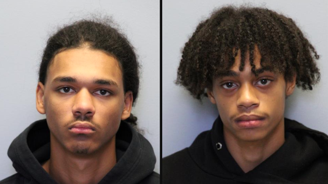 3 shooting suspects flee police on foot after shooting at 2 victims in vehicle: police