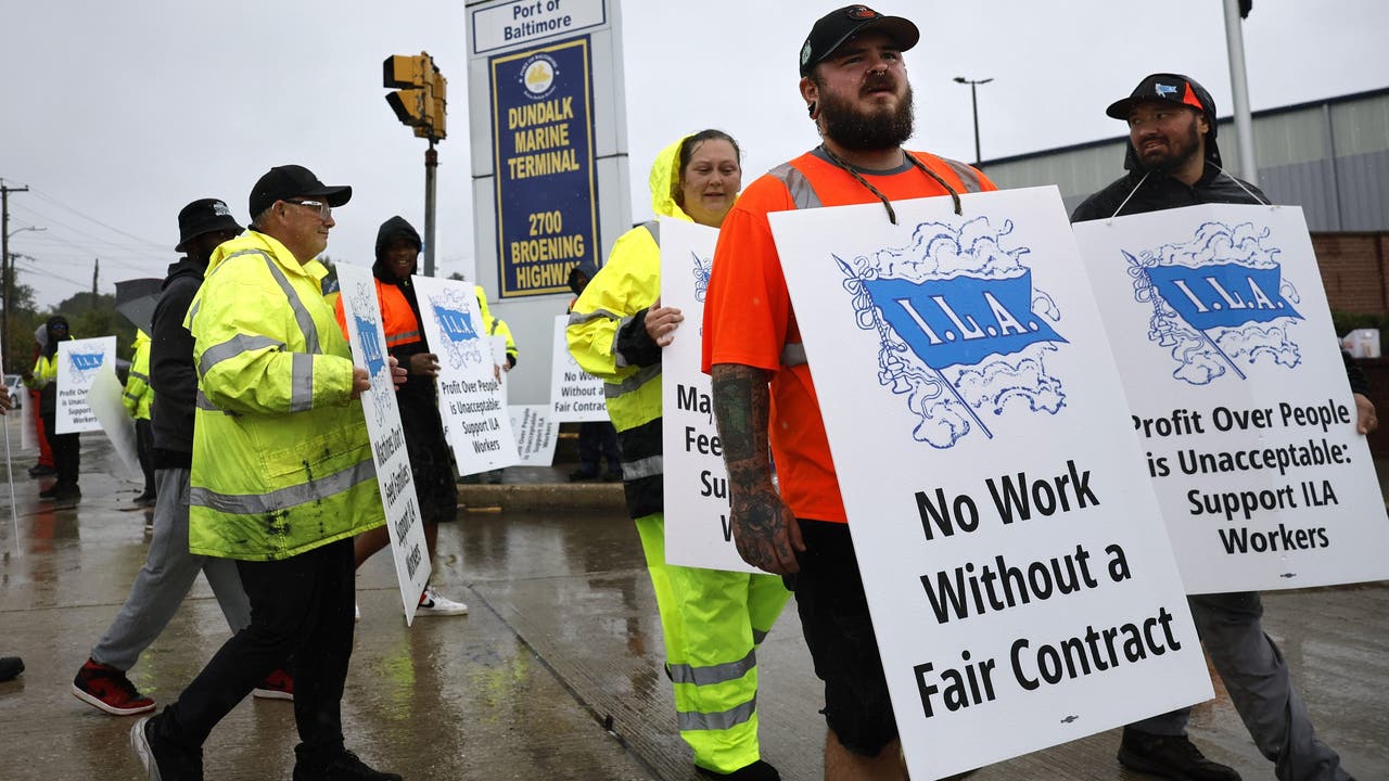Baltimore port workers join nationwide strike after union contract expires FOX 5 DC