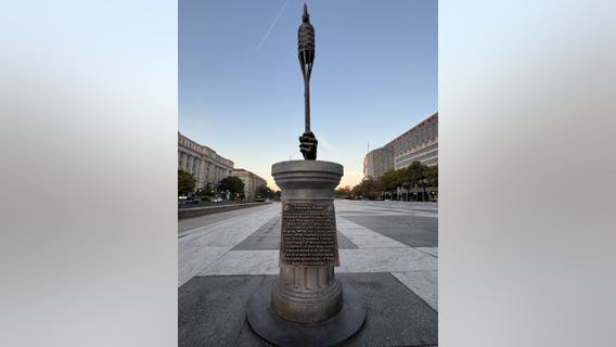 Tiki torch statue goes up in DC, joining Pelosi poop desk 'honoring' Trump supporters