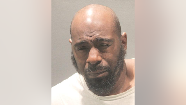 Virginia man exits running vehicle, attempts to bite officer in DC: police