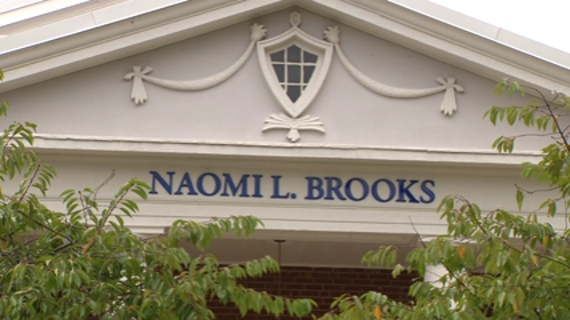 Virginia school to reopen Monday after lead cleanup