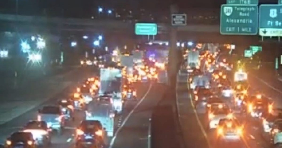 Crash closes westbound lanes on I-495, leaves one dead and multiple ...
