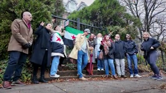 Austin Tice's mother joins Syrian community in prayer for peace at DC embassy